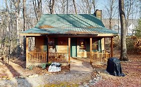 Pine Tree Lodge